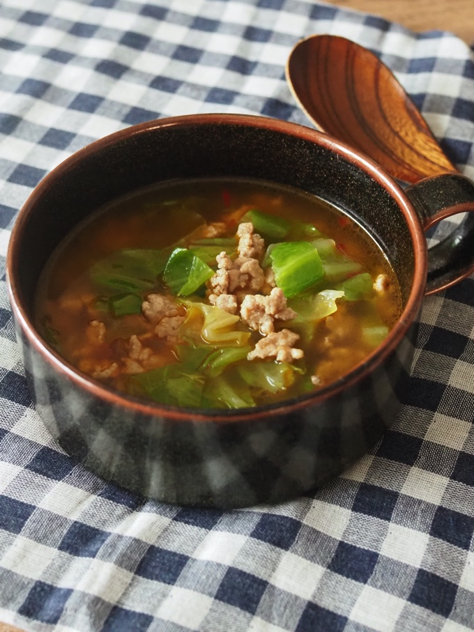 ひき肉とキャベツの中華スープ