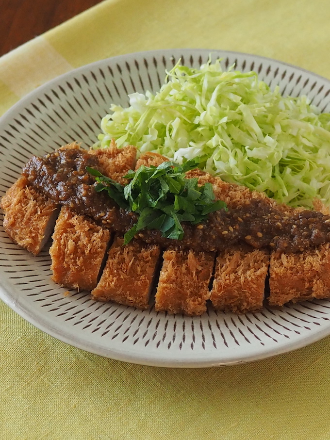 大葉味噌のサクサクとんかつ