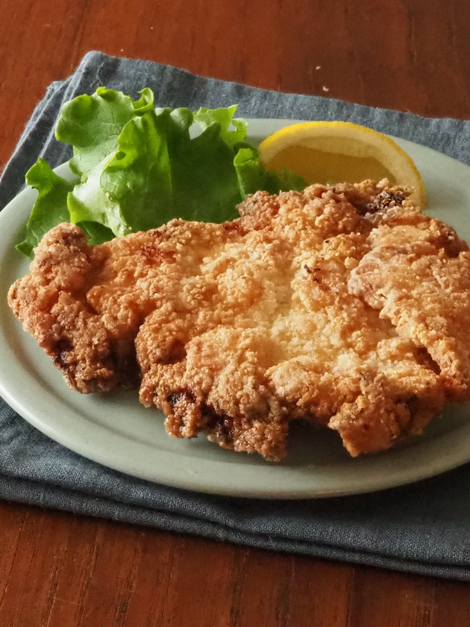 鶏むね丸ごと1枚！サクサク台湾から揚げ