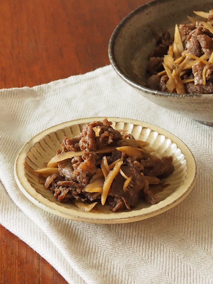 やわらか牛肉とごぼうのしぐれ煮