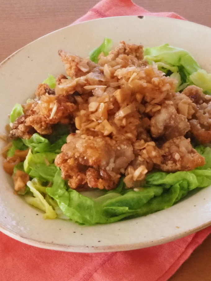 豚こま唐揚げのぽん酢香味ソースがけ