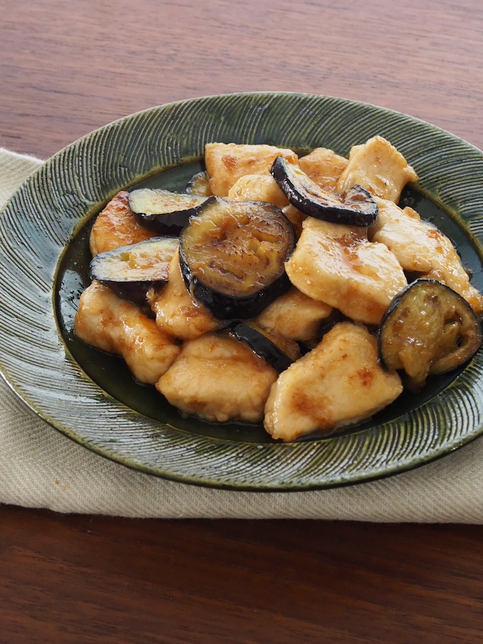 鶏むねとなすのしょうが焼き