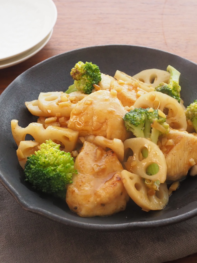 鶏と冬野菜のしょうが醤油炒め