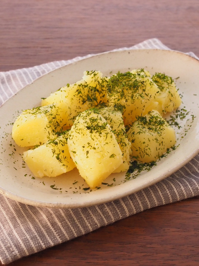 レンジで作るじゃがいものり塩バター