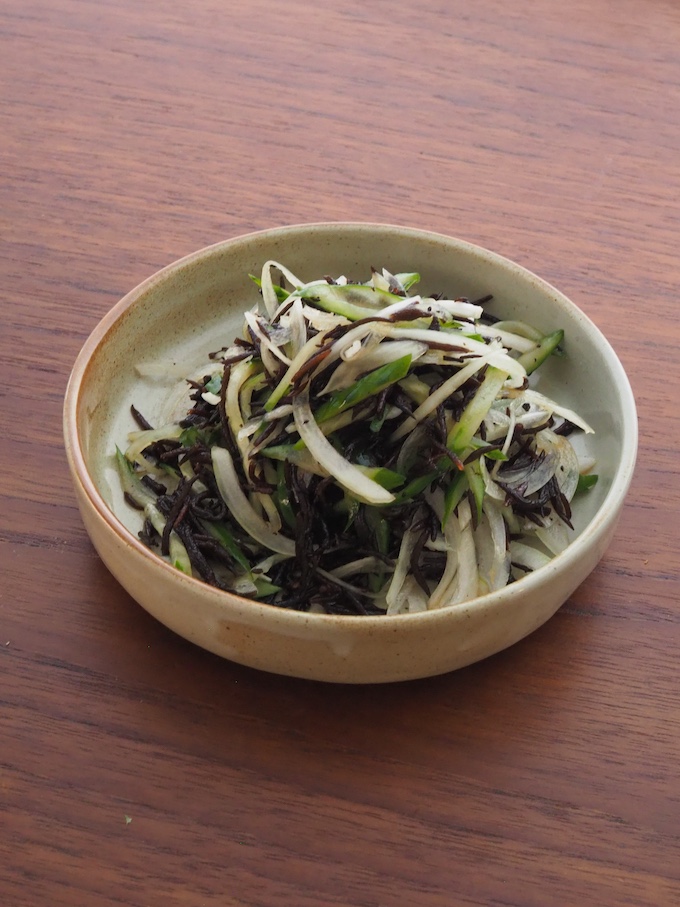 ひじきと新玉のさっぱり和風サラダ
