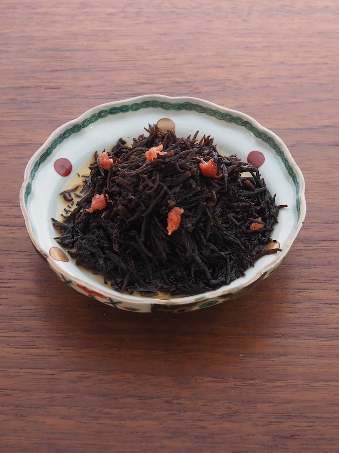 梅香るひじきの甘辛煮