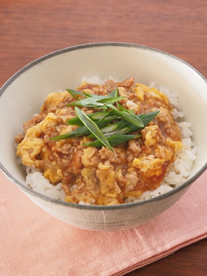 そぼろの卵とじあんかけ丼
