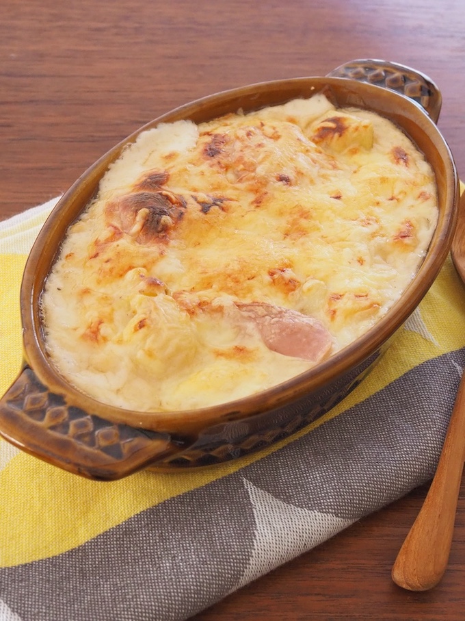 魚肉ソーセージとじゃがいものグラタン