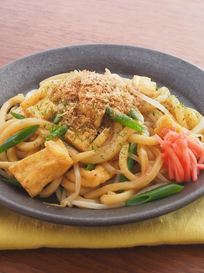 こんがりきつねの焼きうどん