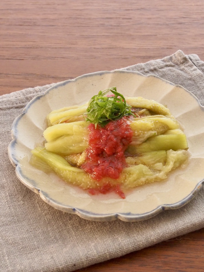とろとろ焼きなすの梅だれがけ