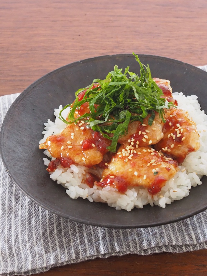 さっぱりささみの梅だれ丼