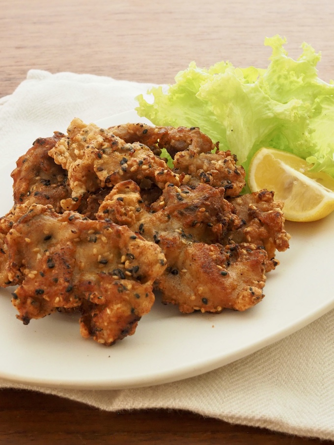 豚の香ばしごま唐揚げ