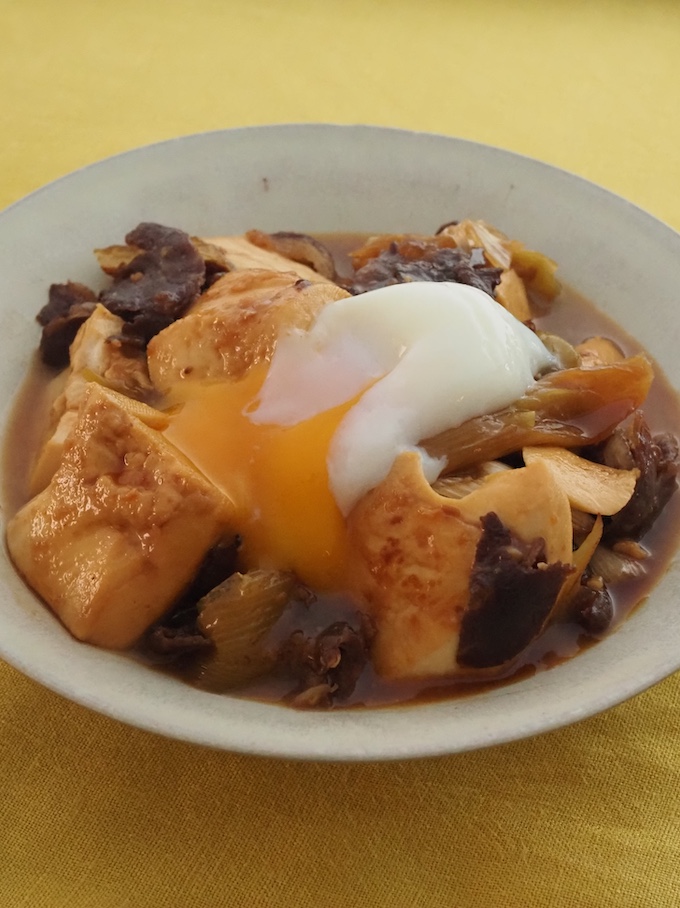 こっくりみそ肉豆腐