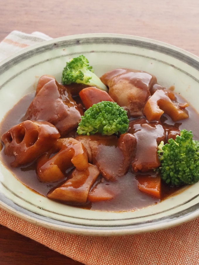 鶏肉の和風ブラウンシチュー