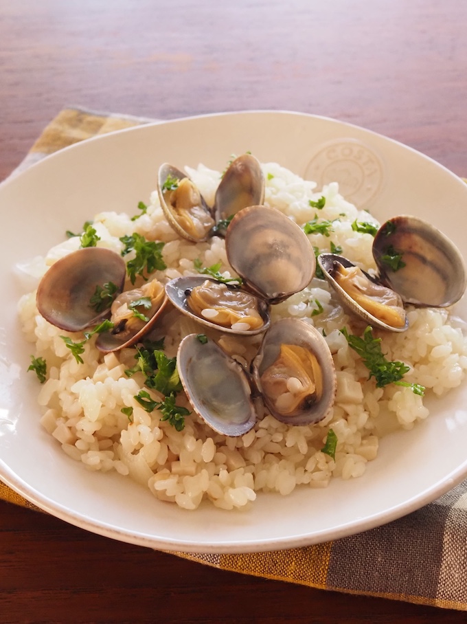 炊飯器であさりの洋風炊き込みご飯