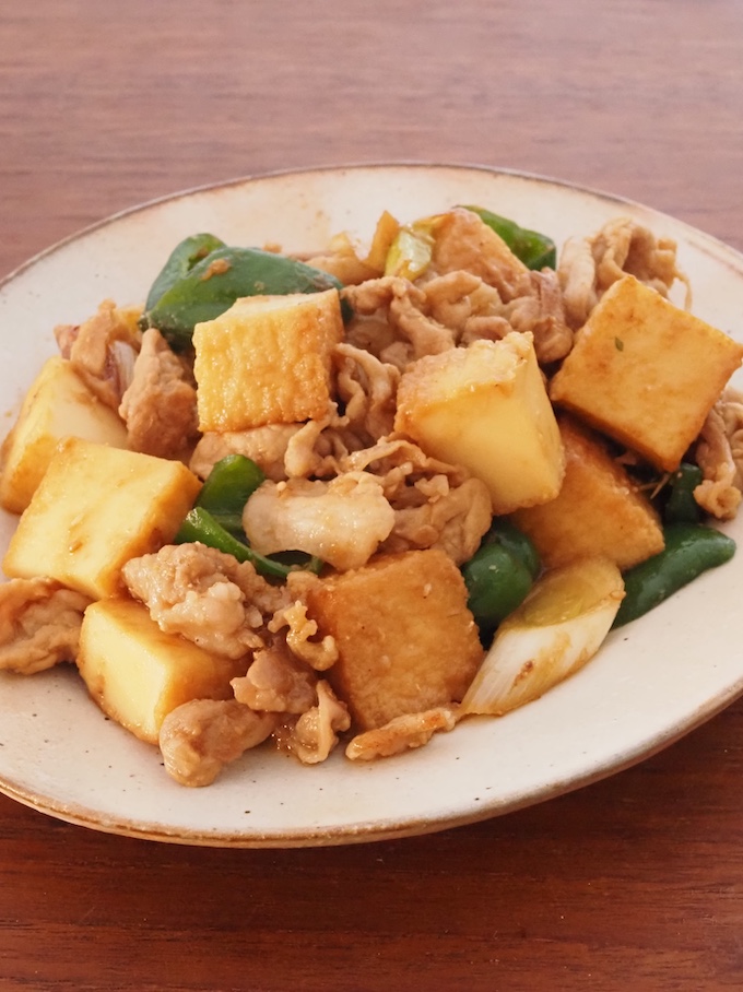 厚揚げと豚こまのコクみそ炒め