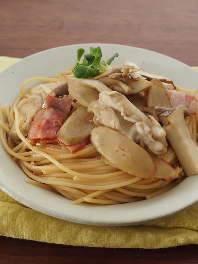ごぼうときのこのゆずこしょうパスタ