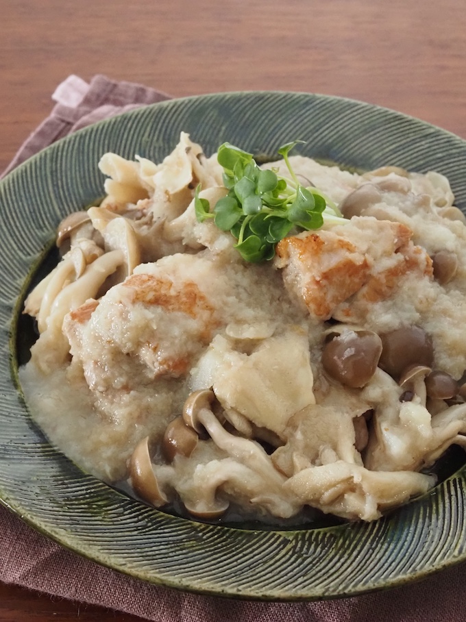 鶏ときのこのれんこんおろし煮