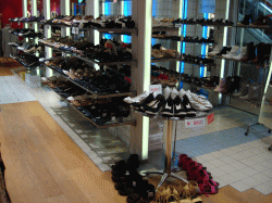 ShoeLoungeg